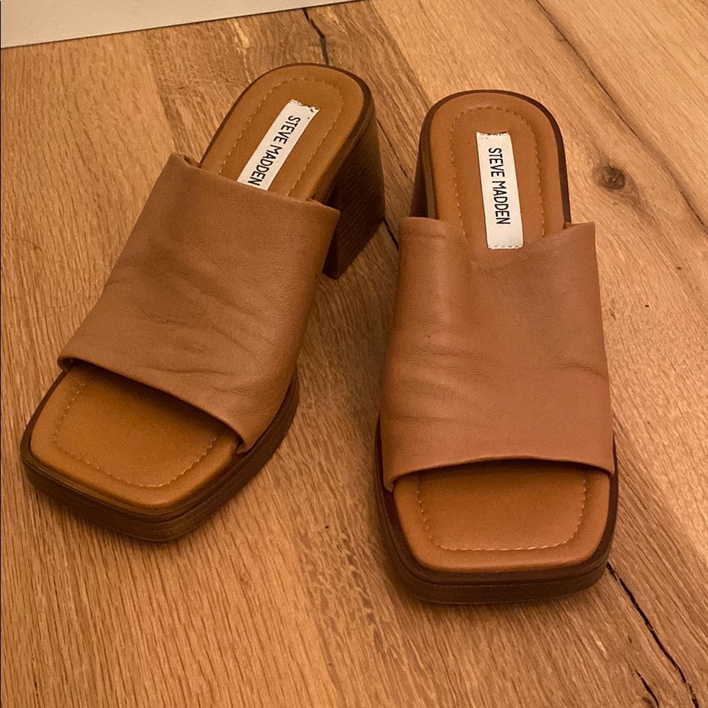 Steve Madden Tan Mules Square Toe